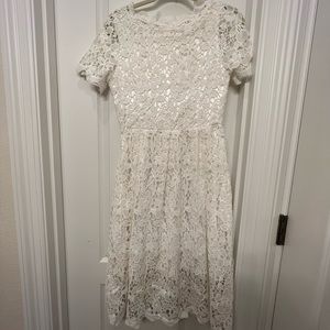 LIKE NEW!! Womens midi lace white dress